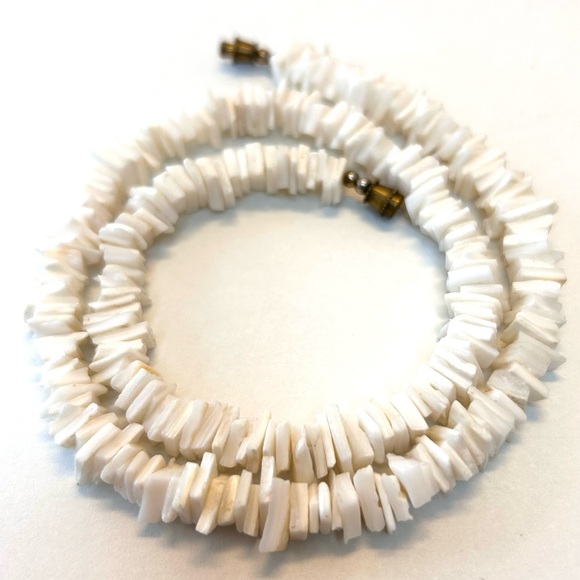 Vintage Natural Shell Choker Necklace Chip Sea Shell White - Picture 3 of 5
